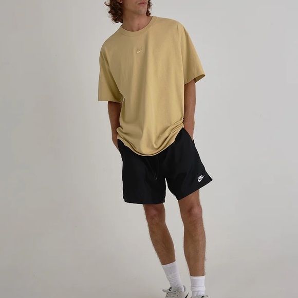NIKE Club Woven Flow Mens Shorts - Picture 7 of 7